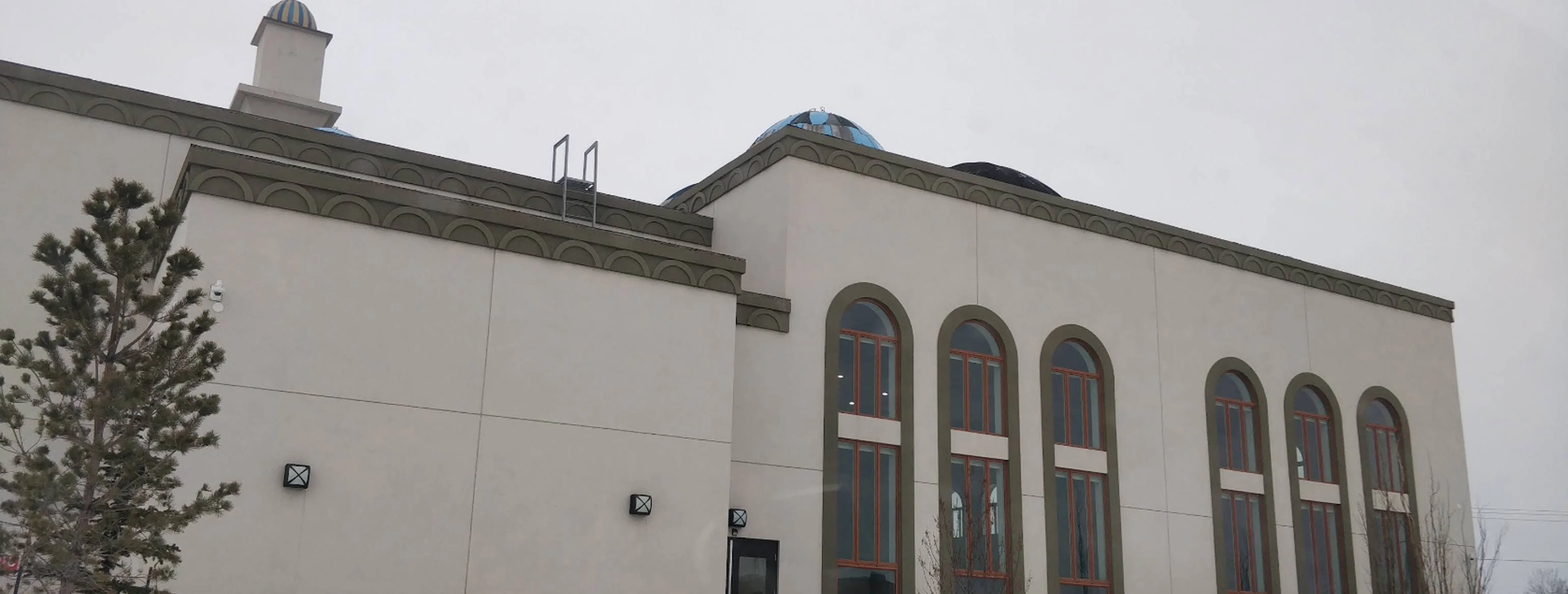 Exterior view of Masjid Al Fatima Edmonton building